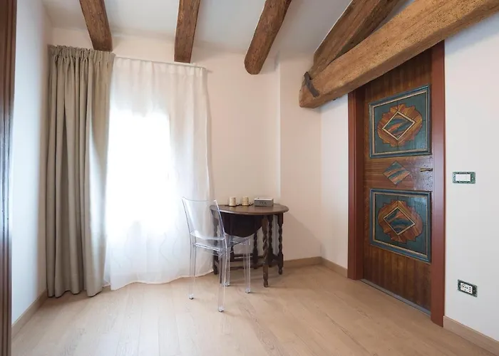 Relais Ca' Meridiana לינה וארוחת בוקר 3*